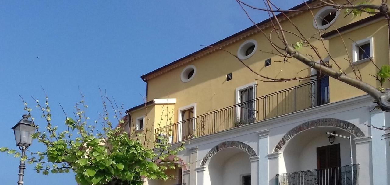 Un Oblò sul Mare San Lucido Exterior foto