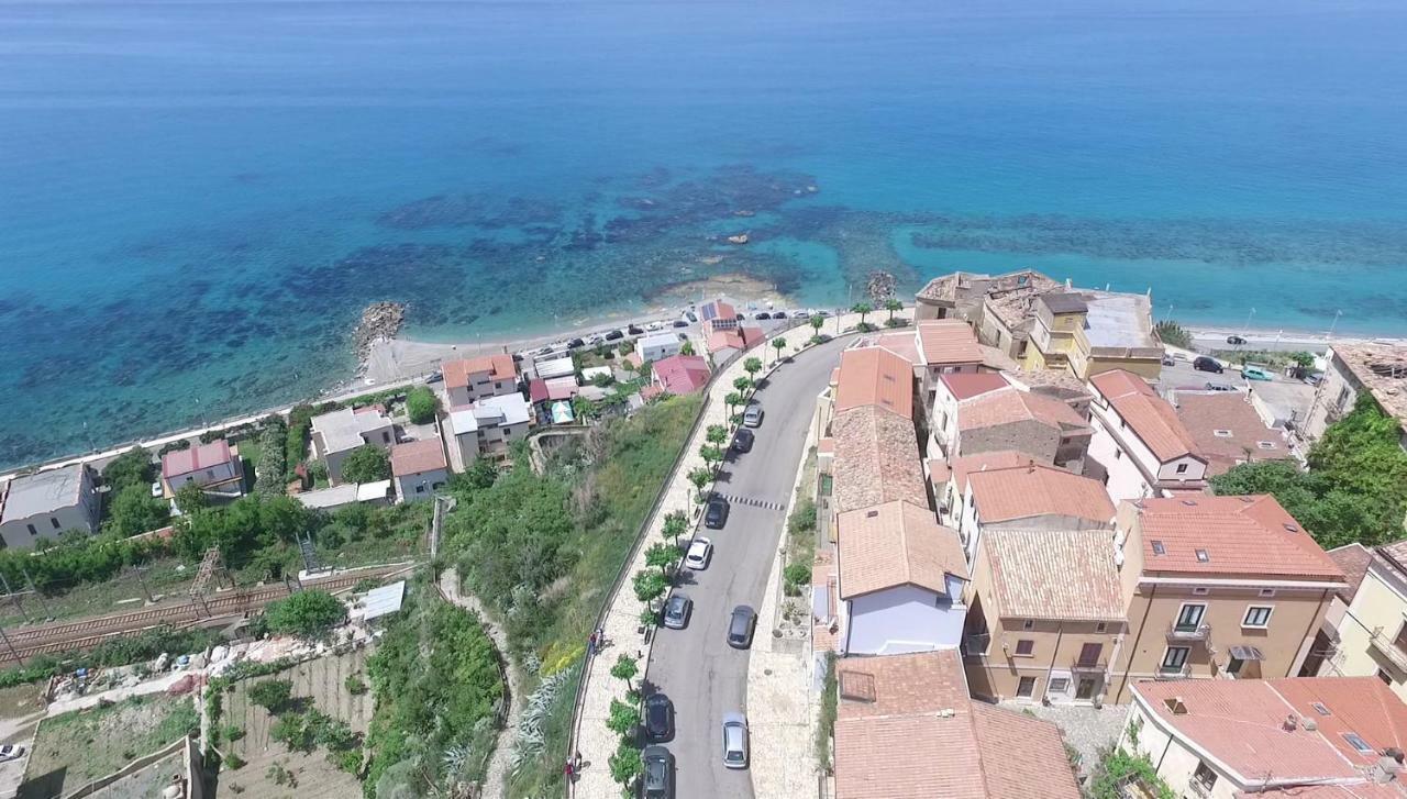 Un Oblò sul Mare San Lucido Exterior foto